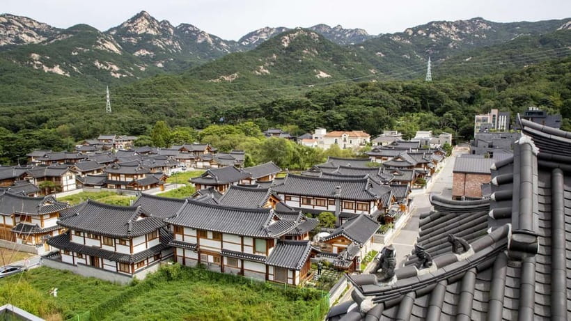 Seoul Full-Day City Tour: Hanok Village, Scenic Routes - Price and value: how $55 adds up on a full-day schedule