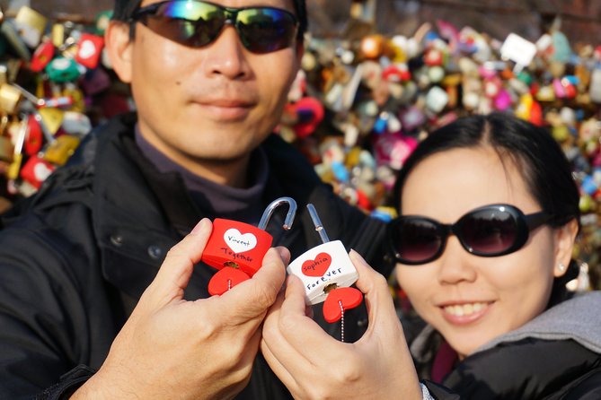 Seoul: Fully Customizable Private Tour - Language Support: Choose the Right Fit for Questions