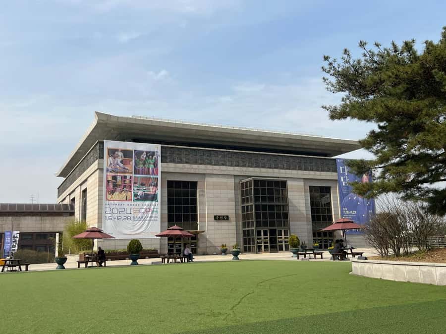 SEOUL: Gugak - Korean Traditional Music Museum&Concert Tour - The English Guide Factor: Clear, Friendly Explanations