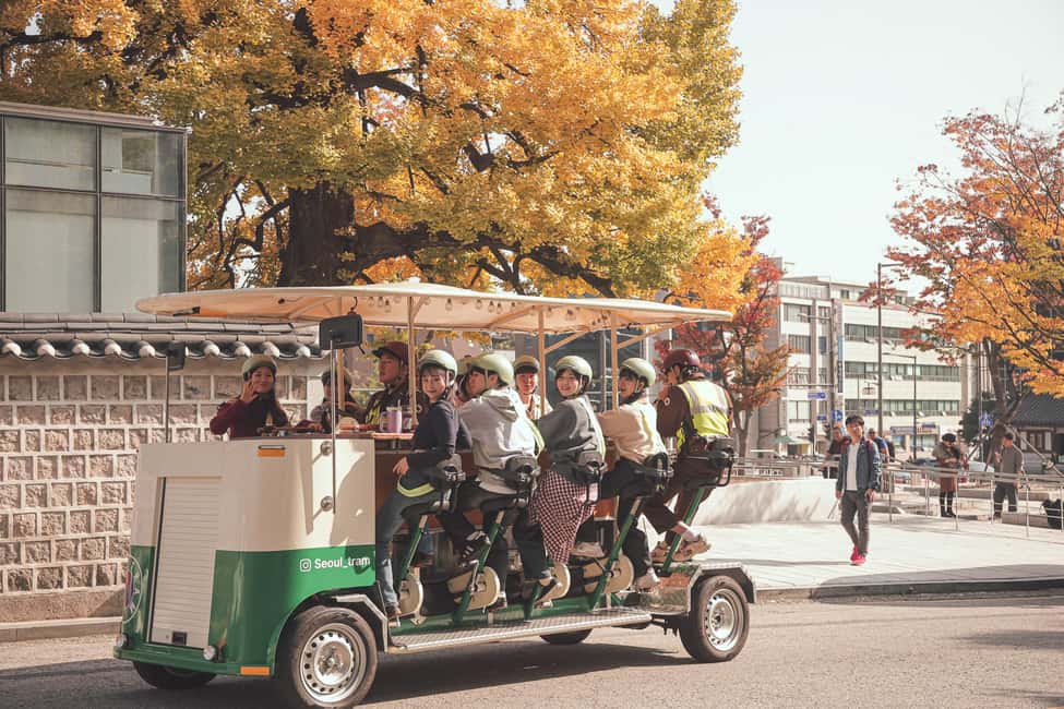 Seoul: Guided Tram Tour with Snacks and Hidden Alleys - Gwanghwamun Square and Insadong: the quick-hit Seoul classics