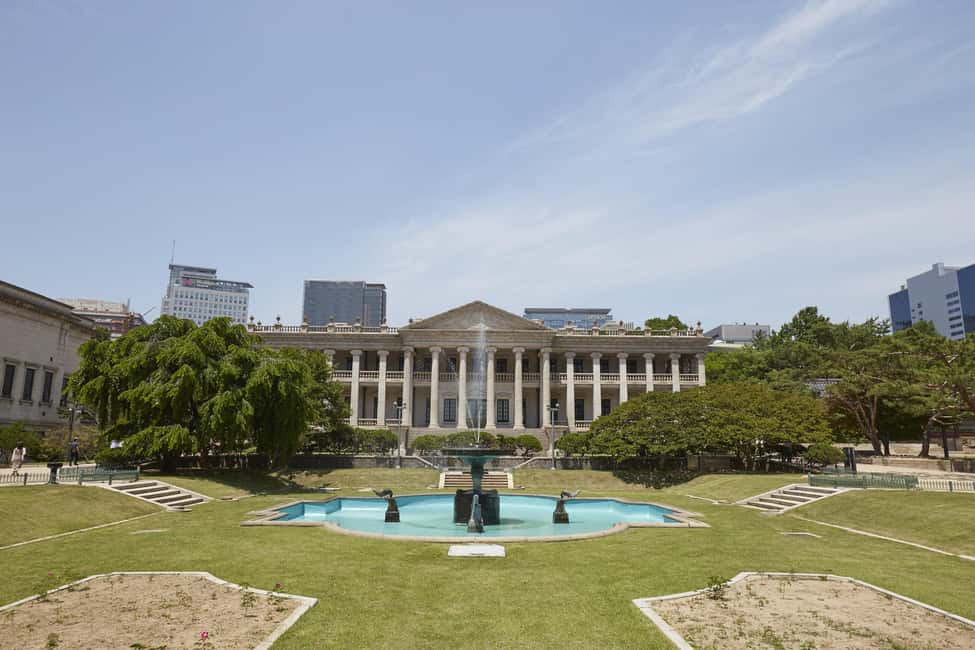 Seoul: Highlights of Seoul Half-Day Tour - Deoksugung Palace and the 11:00 Royal Guard Changing