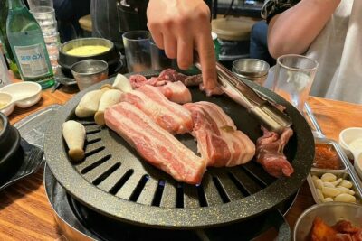 Seoul Korean BBQ Dinner Experience with Secret Food Tours - How Korean BBQ Eating Rules Actually Work at the Grill