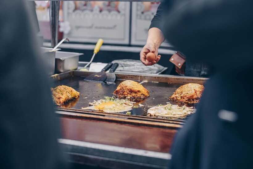 Seoul : Must-see & Hidden Gems Private Walking Tour - Guides: where the personal touch shows up