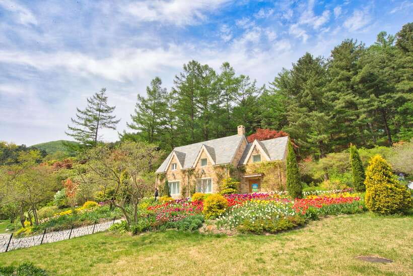 Seoul: Nami Island, Garden and Petite France (opt. Railbike) - From central Seoul to Gapyeong: how the day moves