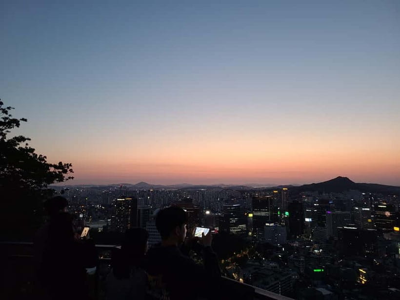 Seoul: Night Namsan Hiking with Hidden Gem Recommendations - Night Namsan hike from Myeongdong: the easiest start for your first Seoul evening