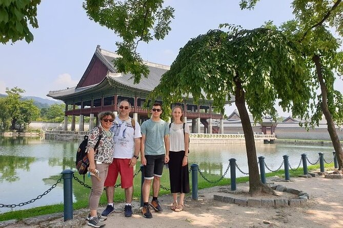 Seoul Private Custom Walking Tour with A Guide (Private Tour) - Key highlights to notice before you book