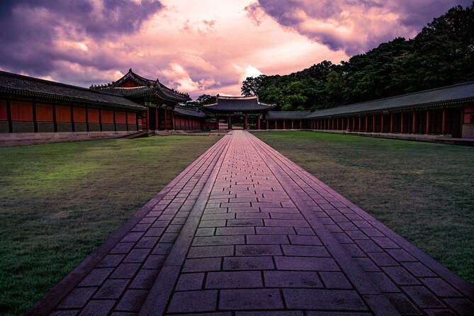 Seoul Private Tour: Palace, Bukchon, Insadong & Han River Cruise - Time, transport, and how to not lose your day