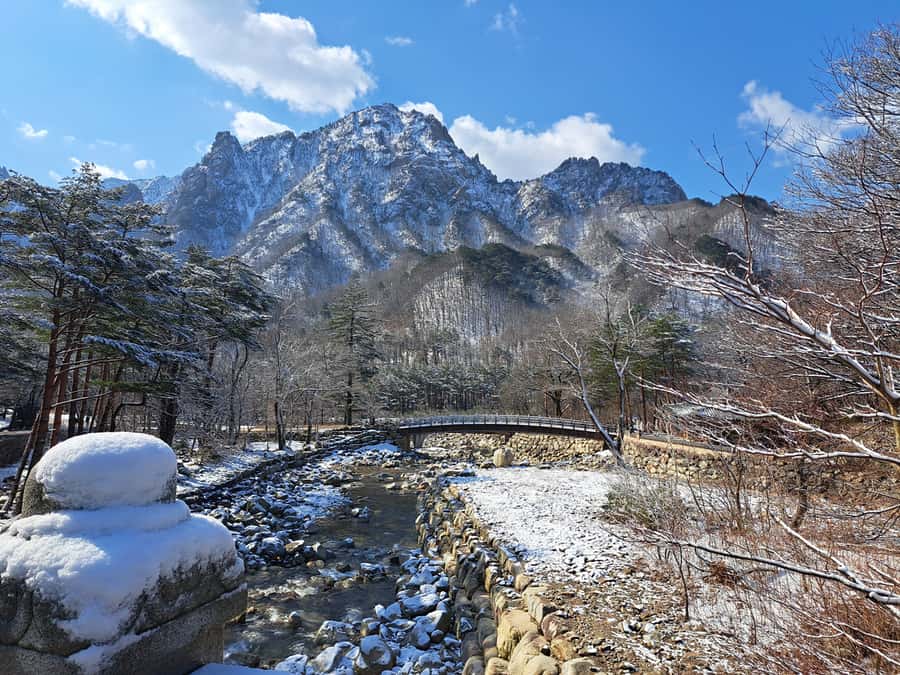 Seoul: Seorak Mountain+Nami Island+Eobi Ice Valley Tour - FAQ