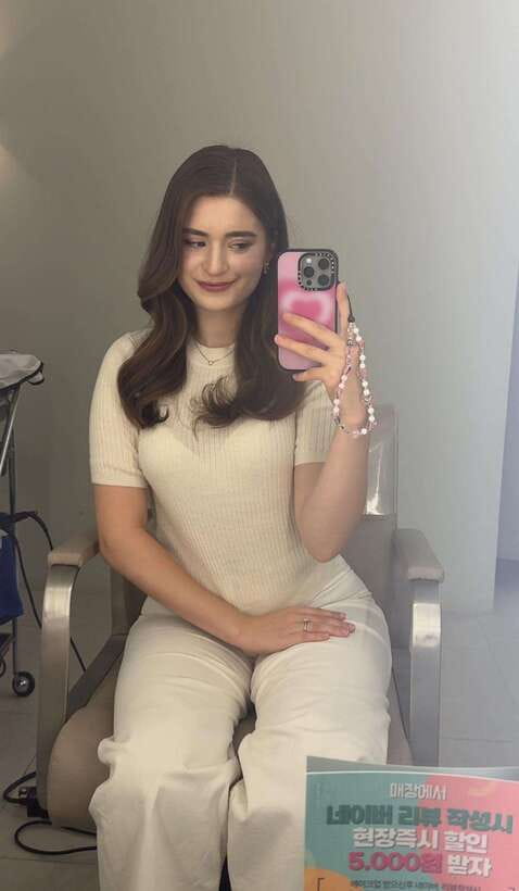 Seoul: Sihyunhada Photo, Personal Color, Makeup&Hair TOUR - Personal Color Analysis: Finding Shades That Actually Flatter
