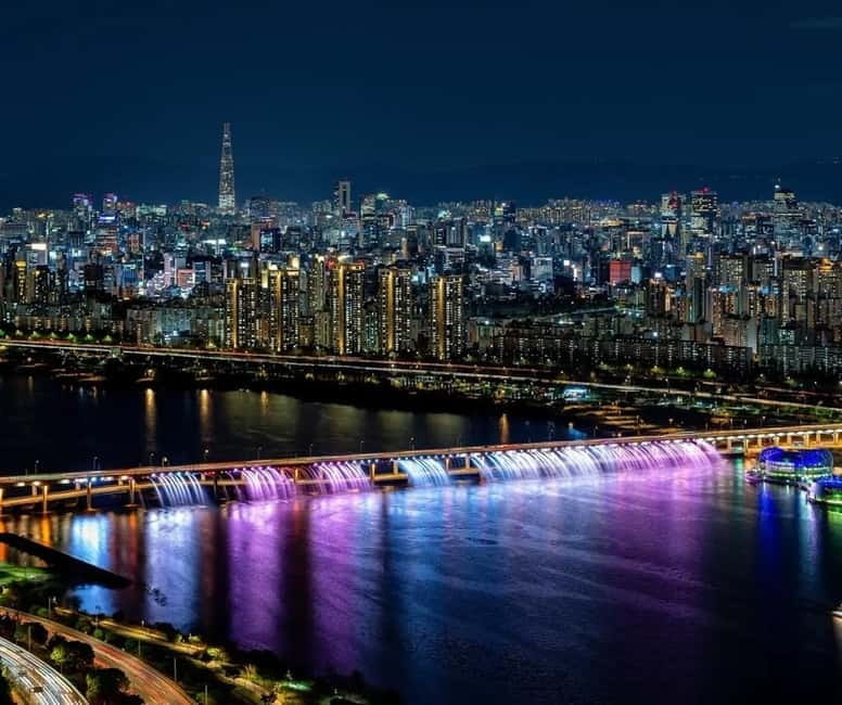 Seoul: Small Group Picnic & Night Bike Ride at Han River - Cycling toward Banpo Bridge: skyline lights and an easy-feeling route