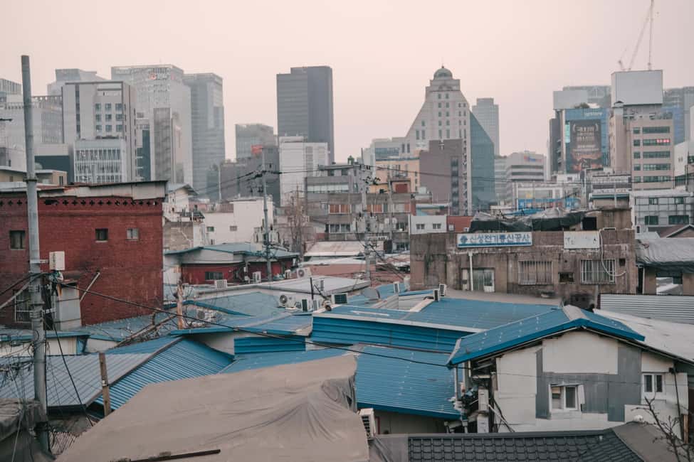 Seoul: Street Photoshoot and Hidden Gem History Walking Tour - Jongmyo Shrine stop: history guidance with camera-friendly pacing
