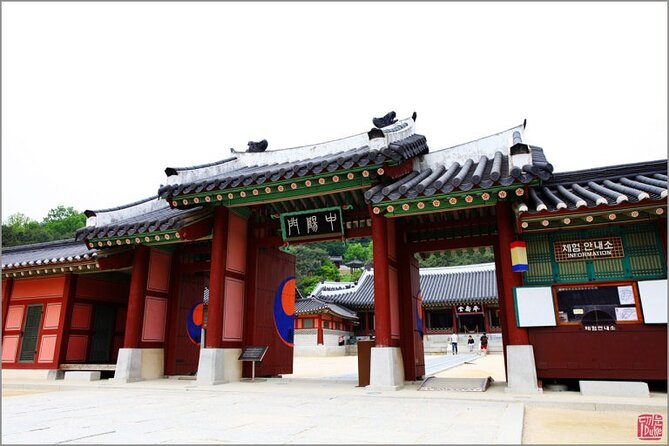 Seoul: Suwon Hwaseong & Waujeongsa & Starfield Heritage Tour - What’s Included vs. What You’ll Handle Yourself