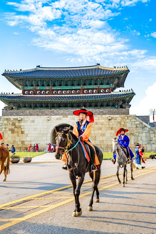 Seoul: The 62nd Suwon Hwaseong Cultural Festival Day Tour - The Dates Decide Everything: Sept 27 to Oct 4 Tour Formats