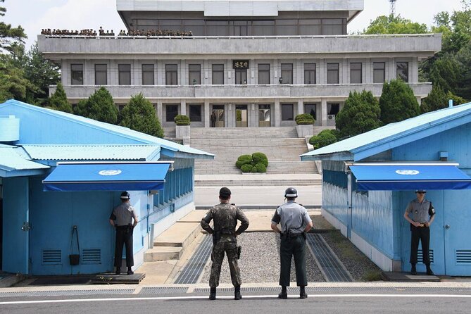 Signature DMZ Tour: Exclusive Defector Talk & Suspension Bridge - Key things to know before you go