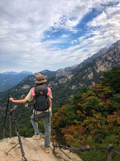 Small Group Hike on Mt. Bukhan’s Secret Paths & Local Lunch - Why Mt. Bukhan’s secret paths feel like Seoul’s quiet side