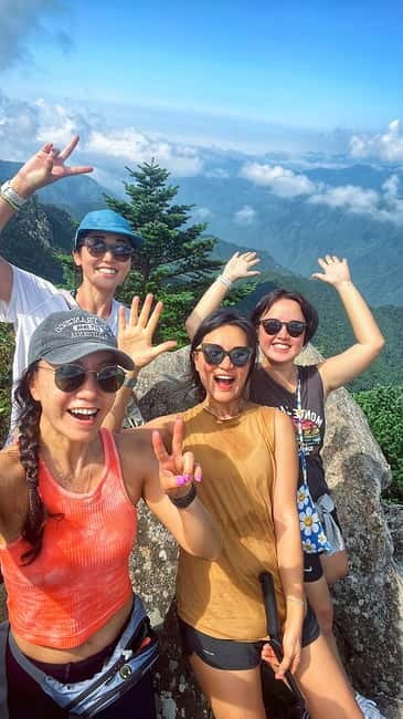 Small Group Hike on Mt. Bukhan’s Secret Paths & Local Lunch - Meeting at Gupabal Station and getting to the park