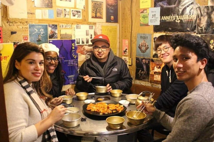 Small-Group Night Food Tour in Seoul with Korean BBQ - Key things that make this Seoul food tour work