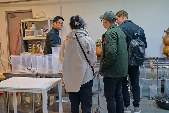 Soju Tasting at Distillery - story of 3 pigs - Price and value: what $43.83 buys you in Seoul terms