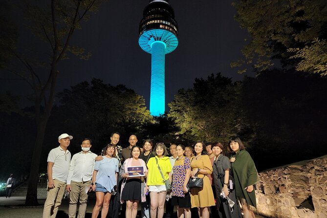 Special City Night Tour - Cheonggyecheon Stream at night: the calm break that helps