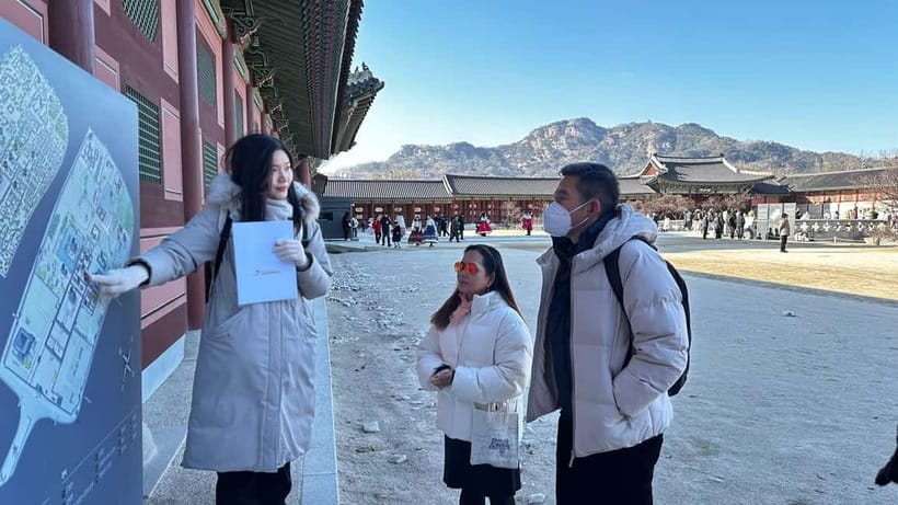 Time Travel in Seoul: Gyeongbokgung, Folk Museum & Bukchon - National Folk Museum of Korea: Turn Objects Into Context