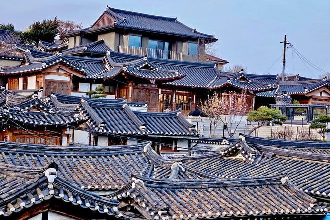Tour Seoul’s oldest district with a storyteller from Bukchon - Key highlights at a glance