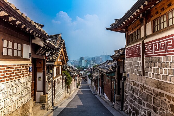 Walking Tour with Gyeongbokgung Palace, Bukchon, Insadong - Price and Value: Is $65 a Good Deal?