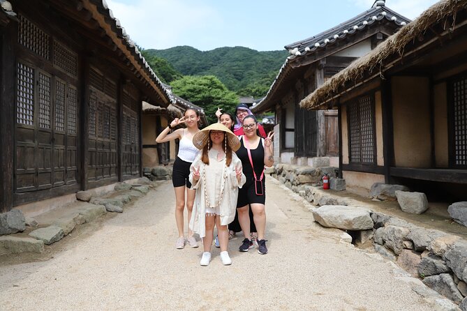Yongin Dae Jang Geum Park Tour from Seoul - Your 2 hours inside the park: what the time is used for