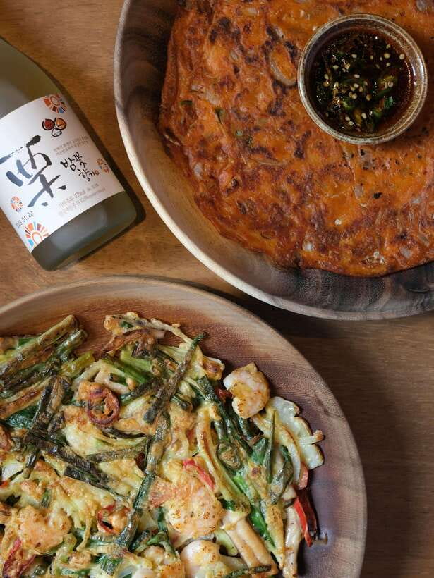 You're Invited to Our Home in Seoul: The Only Cooking Class! - Your Menu: Assorted Jeon, Doenjang-jjigae, Sikhye, and Hotteok